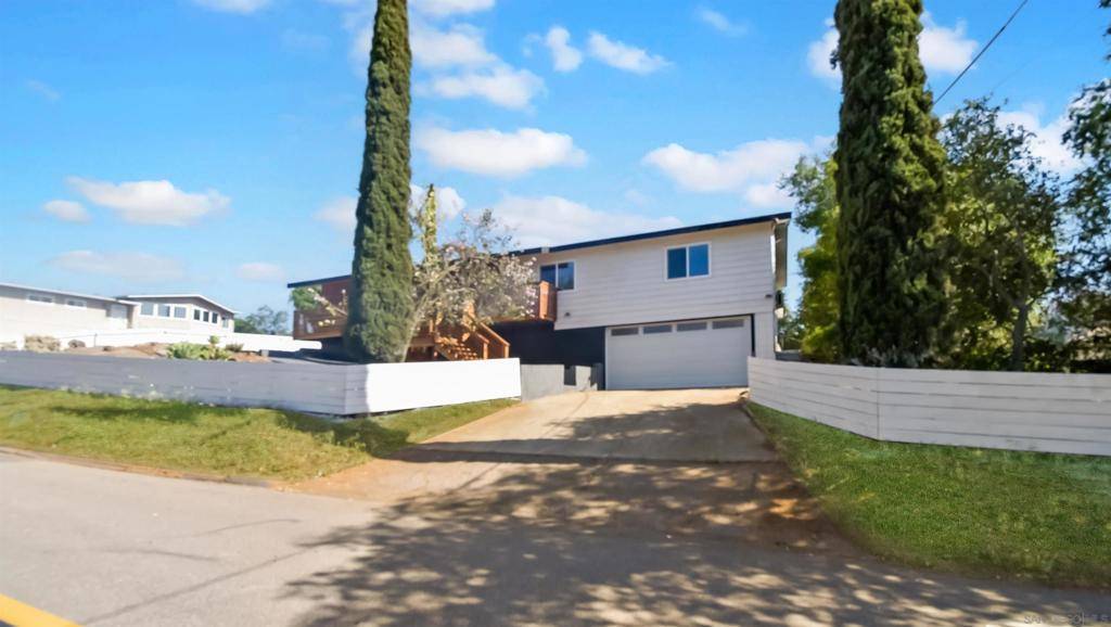 Alpine, CA 91901,2351 ELTINGE DRIVE