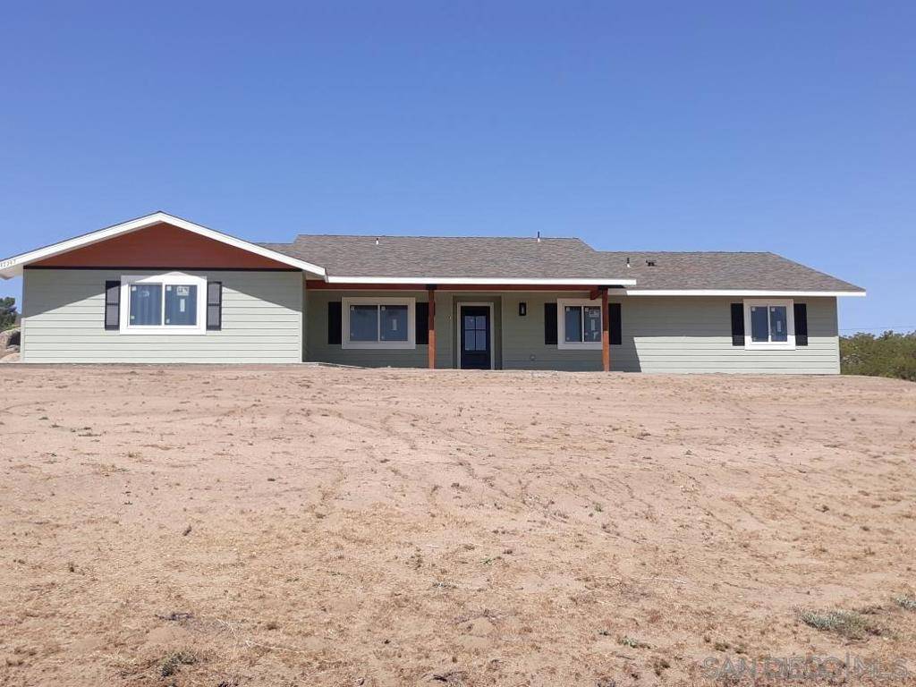Aguanga, CA 92536,42247 Riverdale