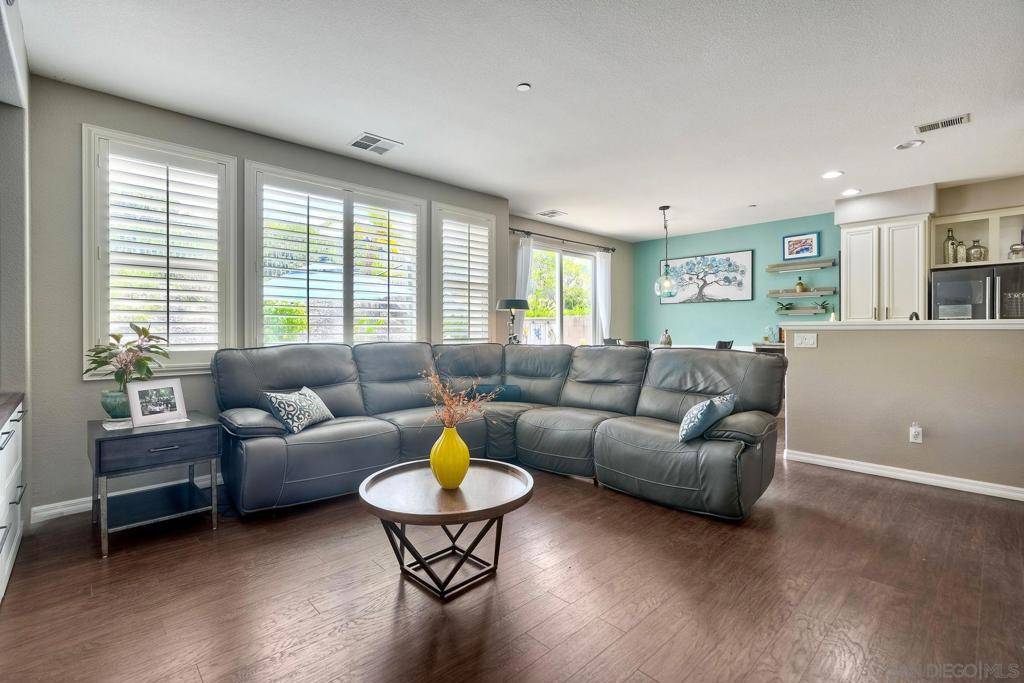 San Marcos, CA 92078,893 Custer Ave