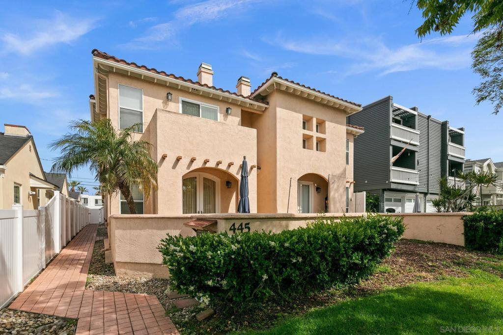 Coronado, CA 92118,445 G Ave #C