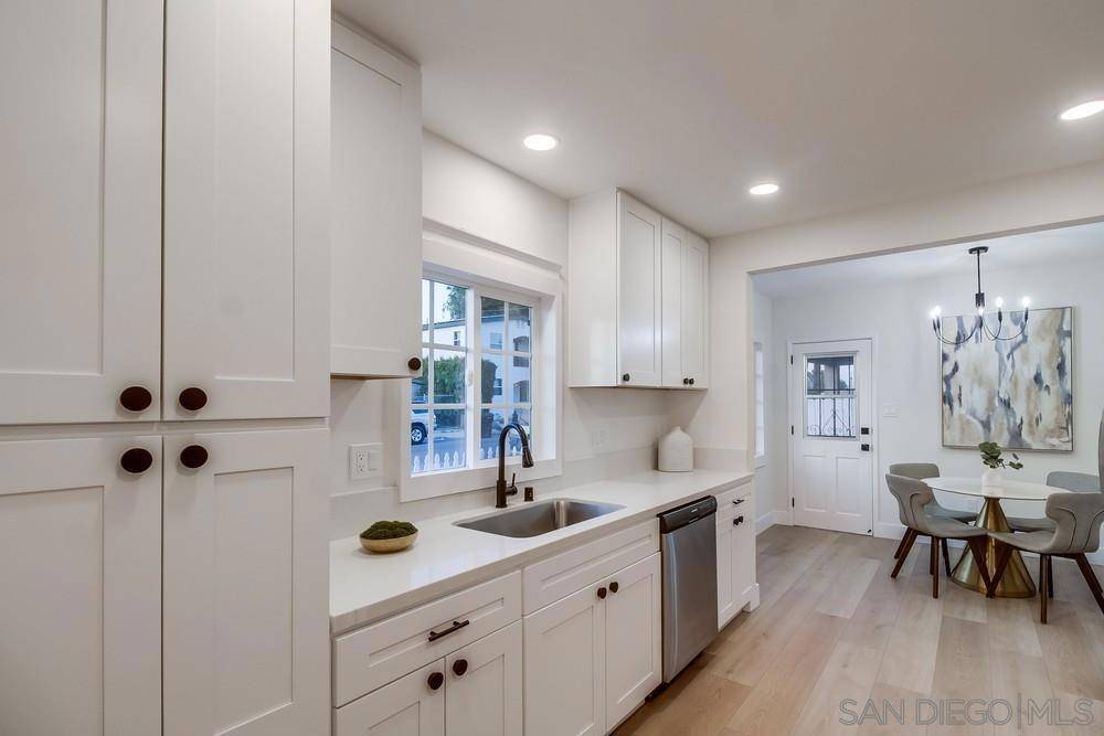 San Diego, CA 92105,2939 Columbine St