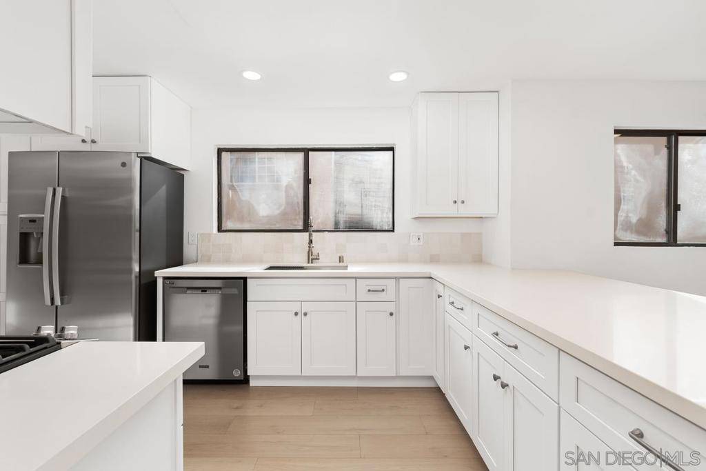 La Jolla, CA 92037,1115 Pearl St #3