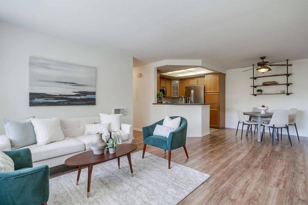 San Diego, CA 92130,12570 Carmel Creek Rd #73