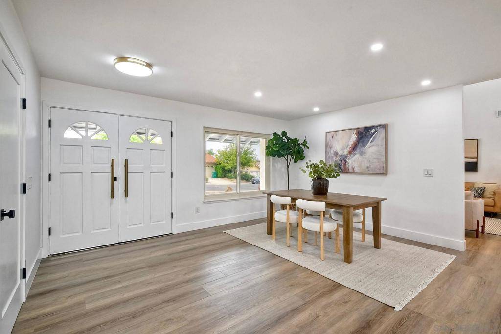 San Diego, CA 92128,17503 Plaza Marlena