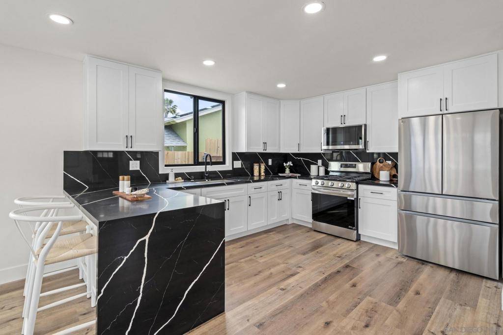 Oceanside, CA 92054,3305 Carolyn Circle