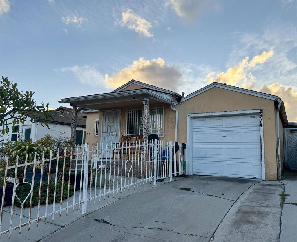 San Diego, CA 92115,4472 4474 51St St