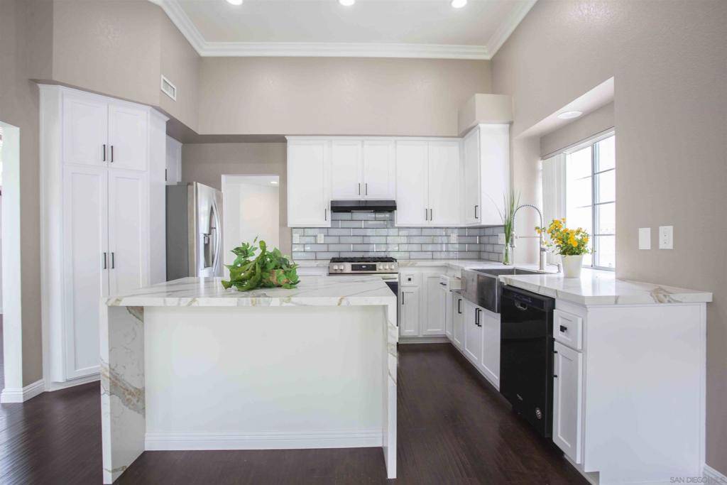 San Diego, CA 92128,12234 Summerbreeze Ln