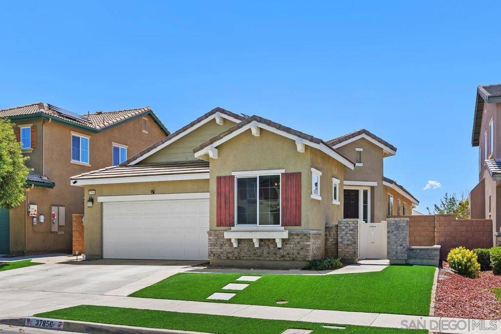 Murrieta, CA 92563,37856 Honey Pine Road