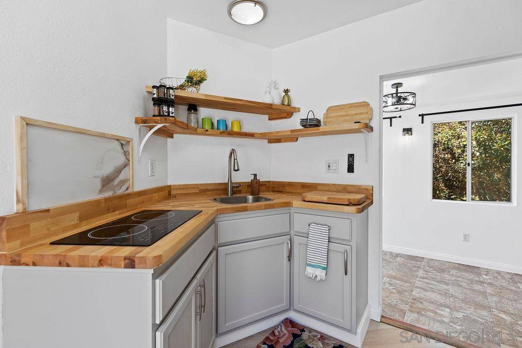 La Mesa, CA 91941,Address not disclosed