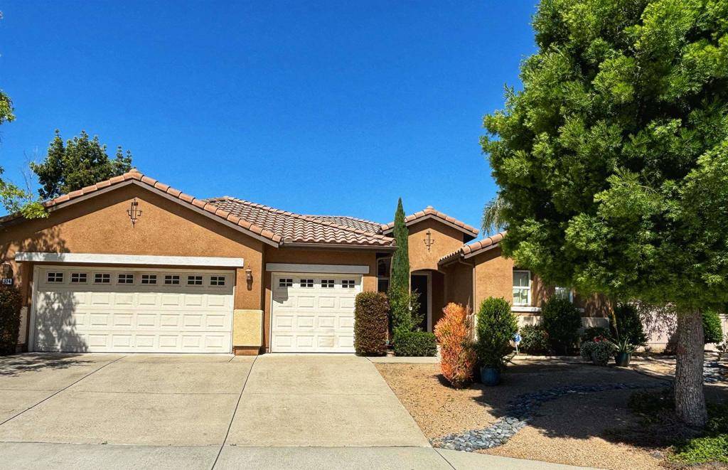 San Marcos, CA 92069,914 Lantana Ct