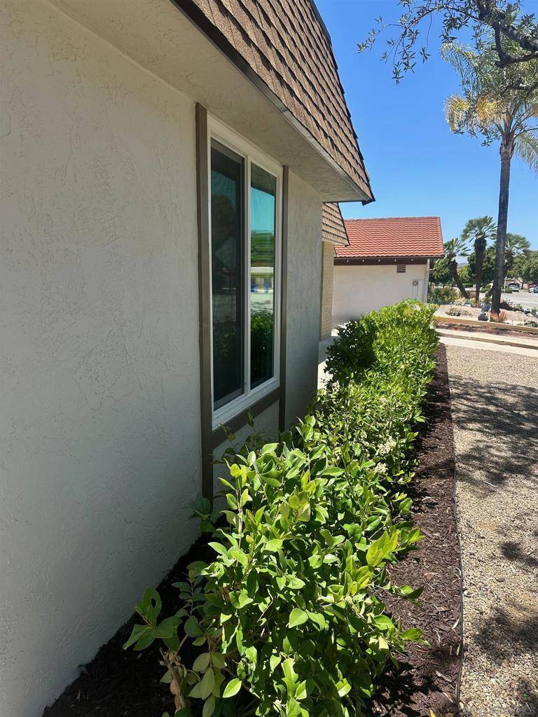 San Diego, CA 92128,16634 Bernardo Oaks Dr