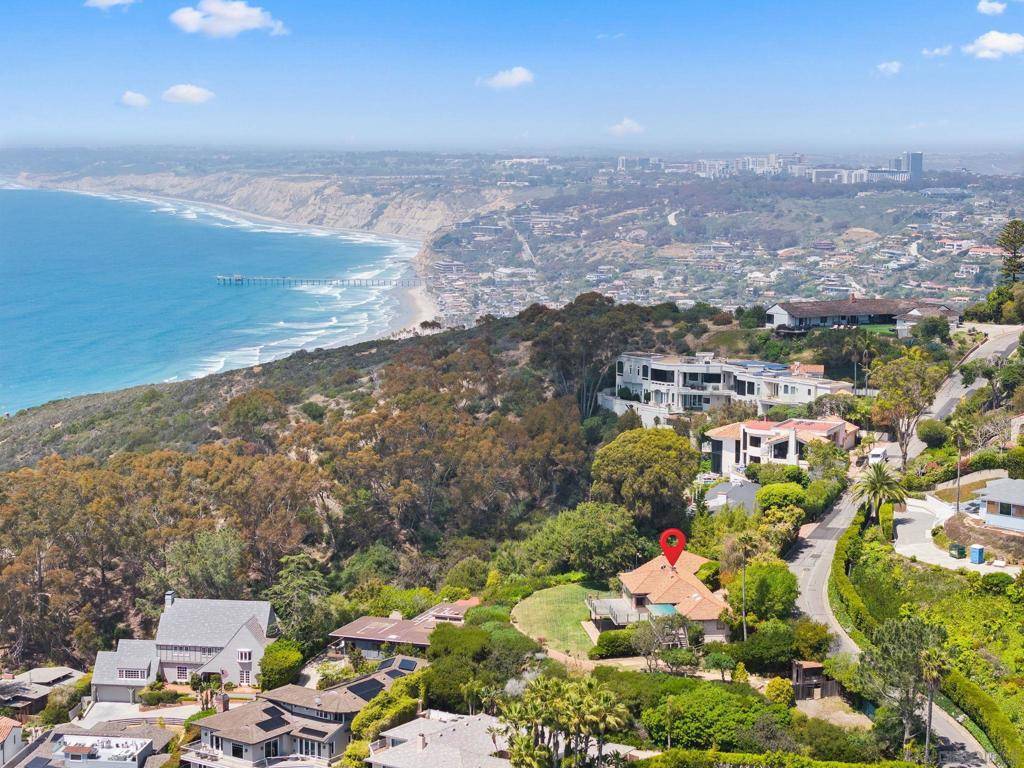La Jolla, CA 92037,7330 Brodiaea Way