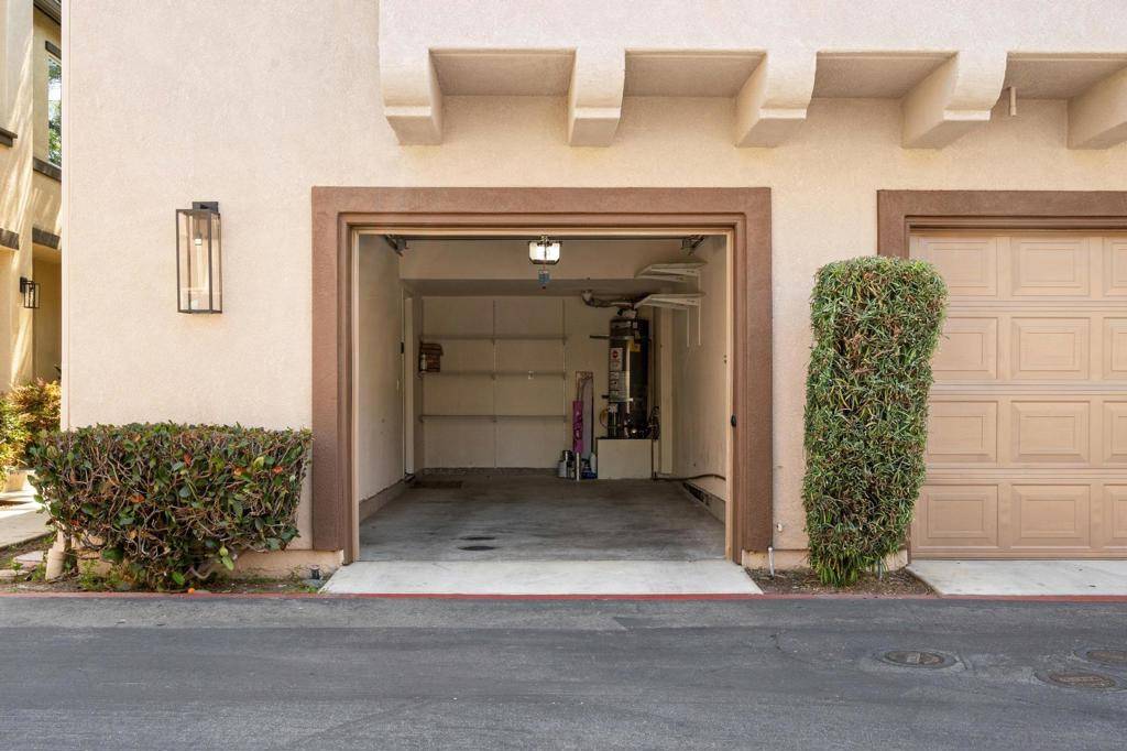 Oceanside, CA 92058,4494 Brisbane Way #Unit 6