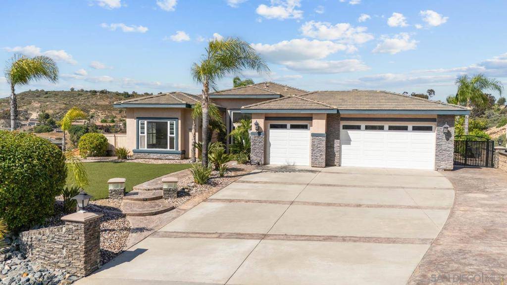 Santee, CA 92071,8818 Diamondback Dr