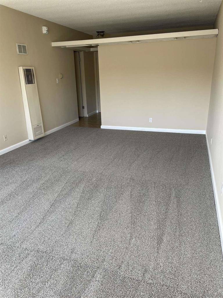 San Diego, CA 92107,2089 Chatsworth Blvd #16