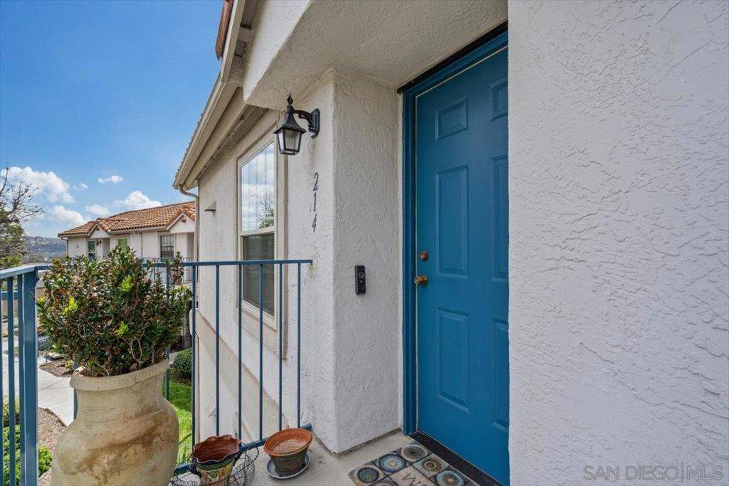 San Diego, CA 92129,10339 Azuaga St #214