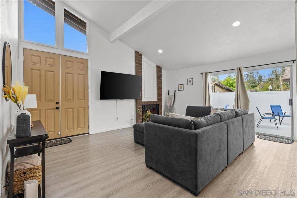 Spring Valley, CA 91977,2305 Nueces Ln