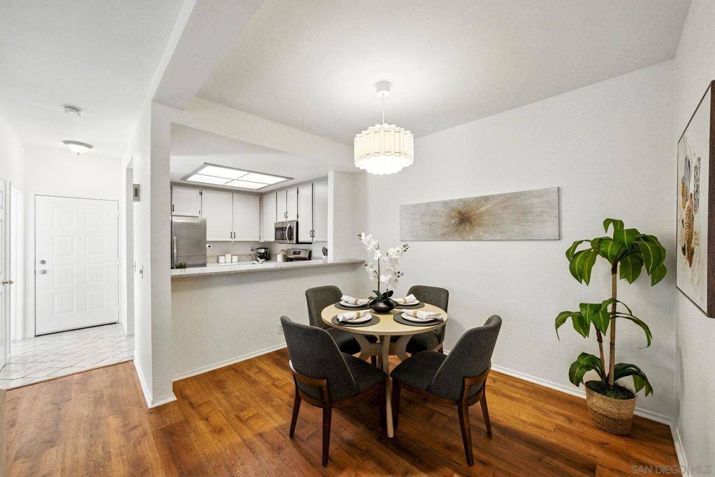 San Diego, CA 92108,2224 River Run Dr #142