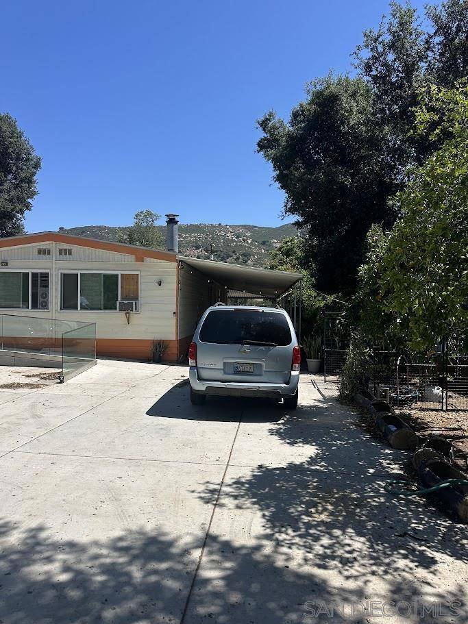 El Cajon, CA 92021,15613 Hawley Ct