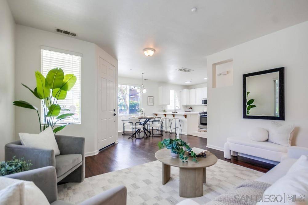 2364 Calle Sabroso #32 Chula Vista, CA 91914