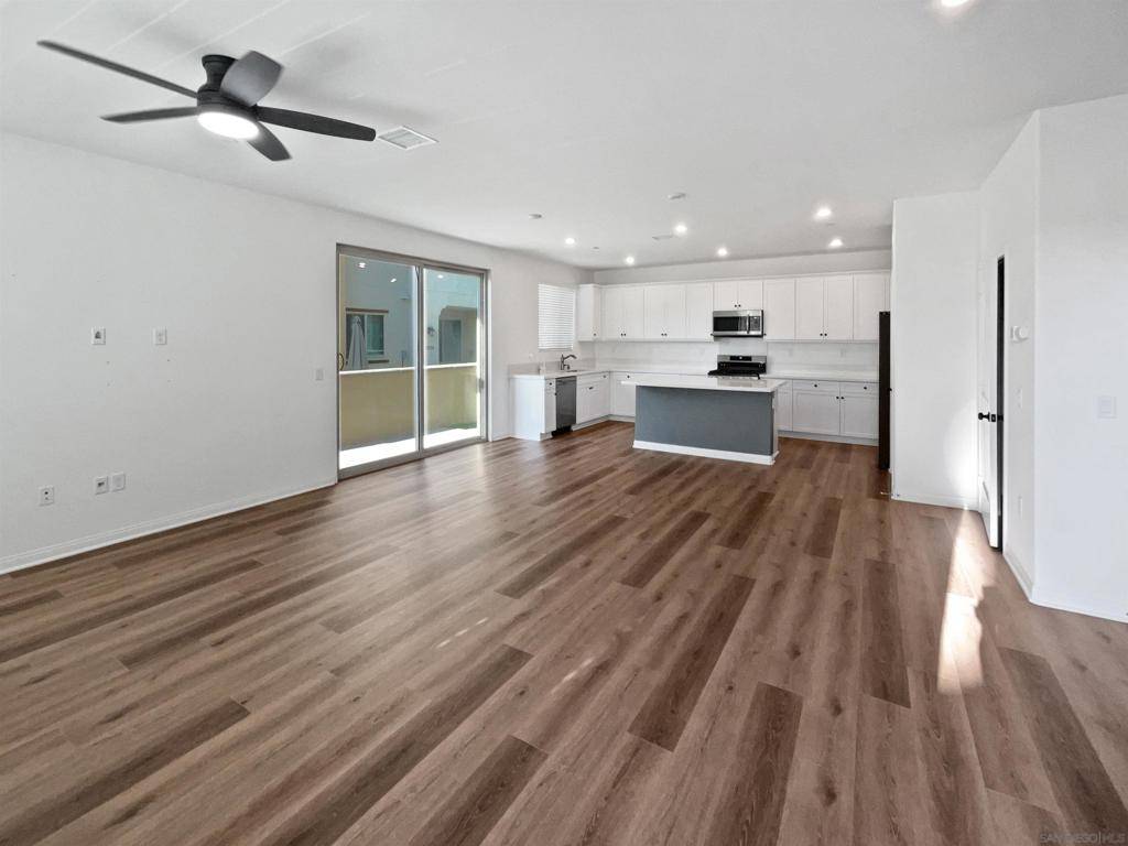 Oceanside, CA 92056,1832 Red Willow Way