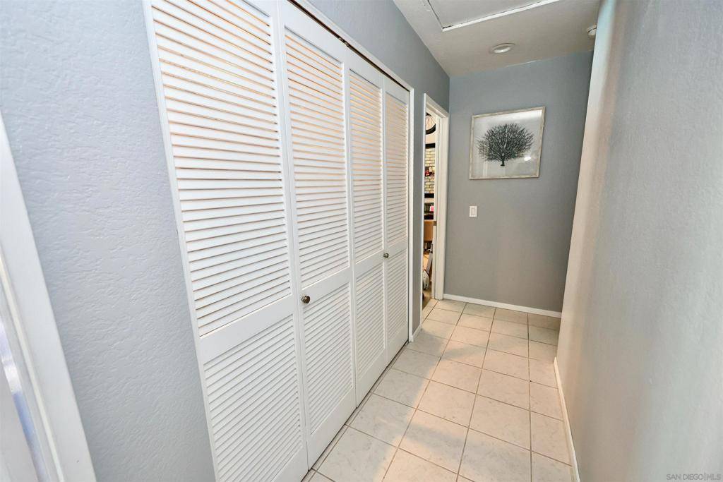 El Cajon, CA 92019,11576 Fury Lane #151