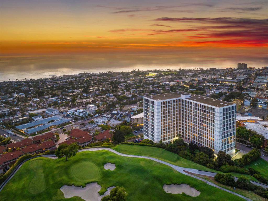 La Jolla, CA 92037,1001 Genter St #2H
