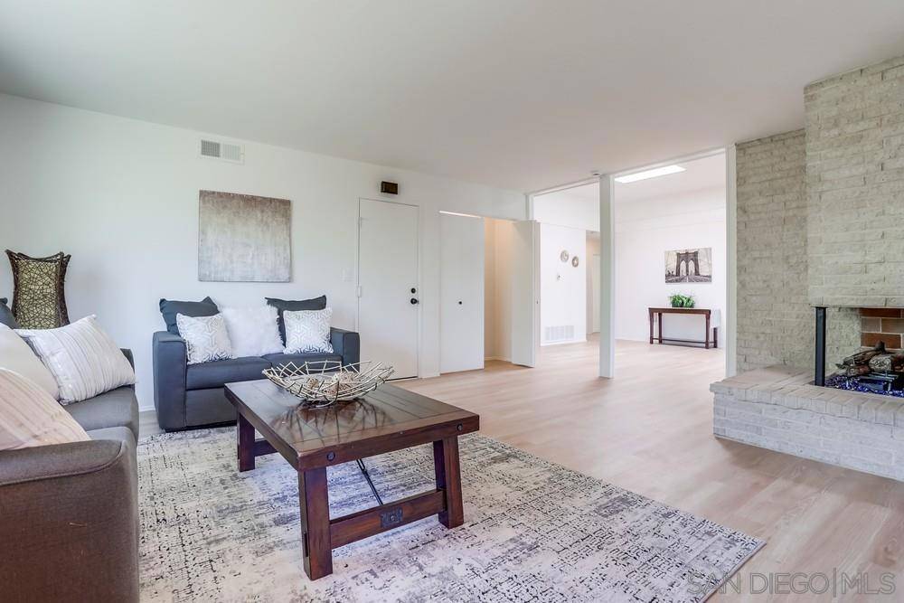 15034 Jenell St Poway, CA 92064