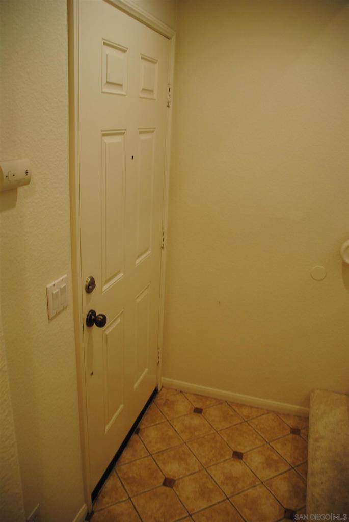 San Marcos, CA 92078,672 Kellogg St
