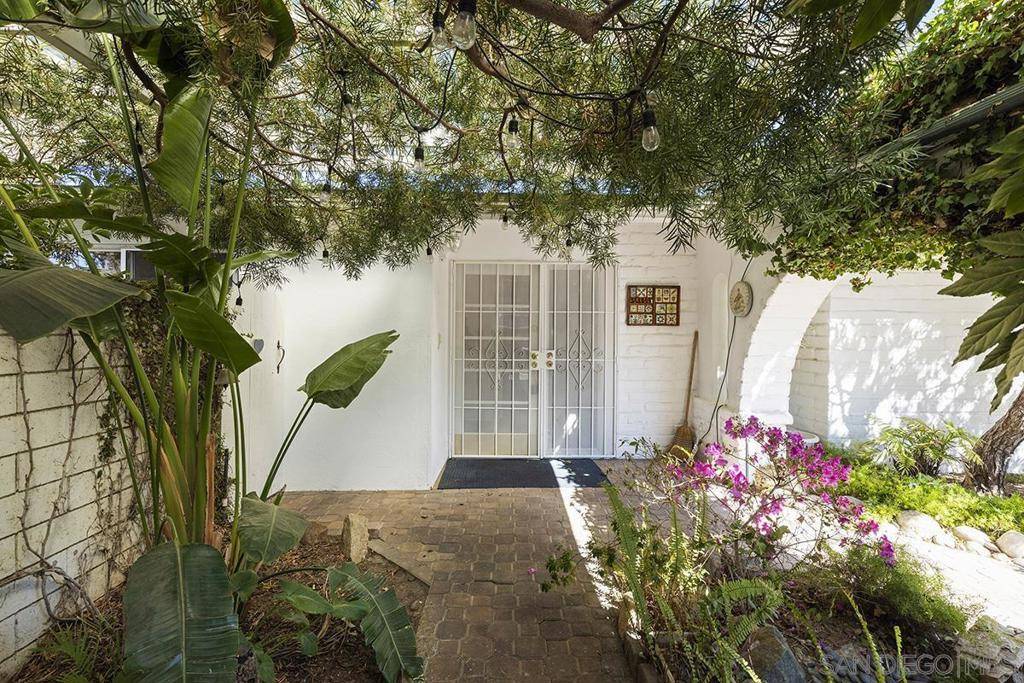 13430 Sagewood Drive Poway, CA 92064
