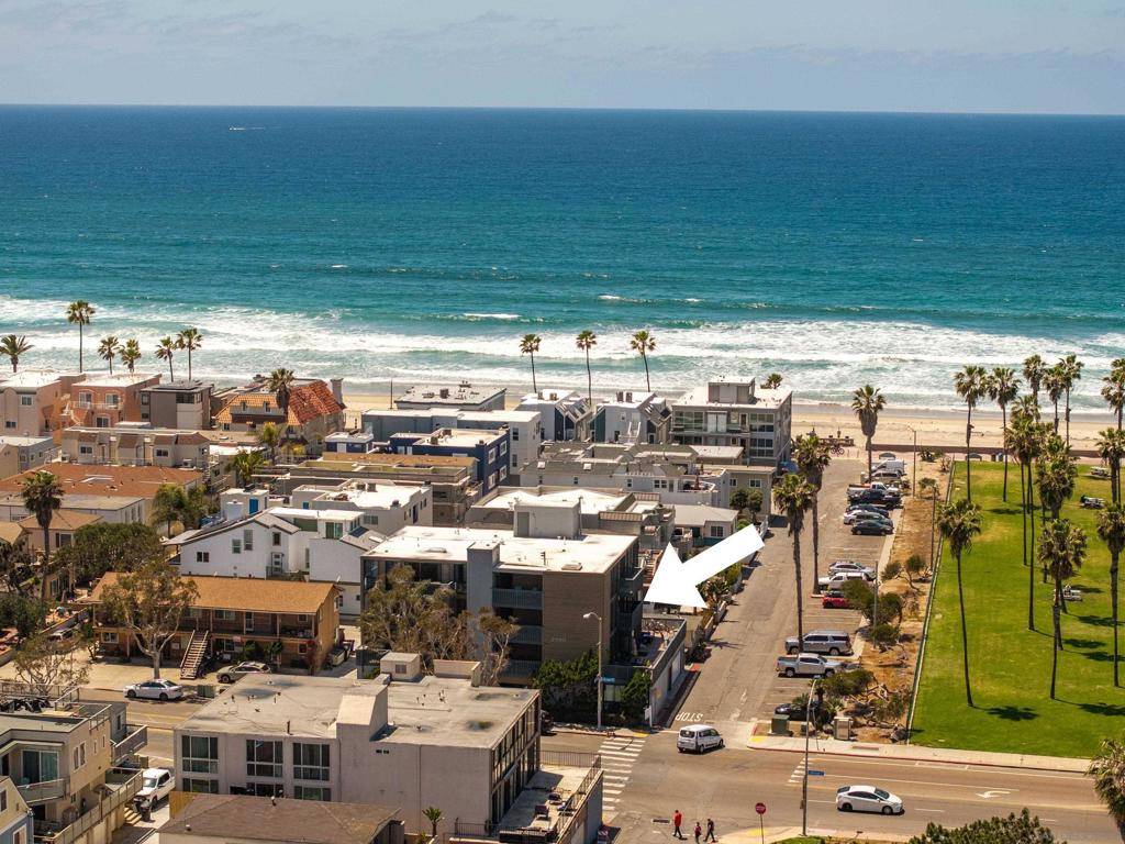 San Diego, CA 92109,2990 Mission Blvd #401