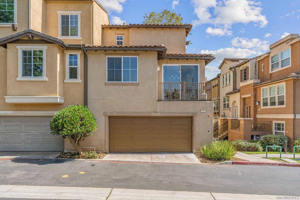 Santee, CA 92071,9941 Watergum Trl