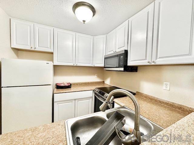 San Diego, CA 92117,4060 Huerfano Ave. #132