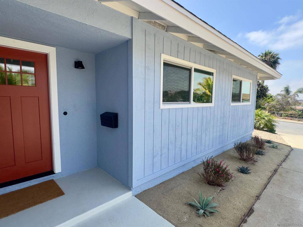 San Diego, CA 92111,7462 Hanford Pl