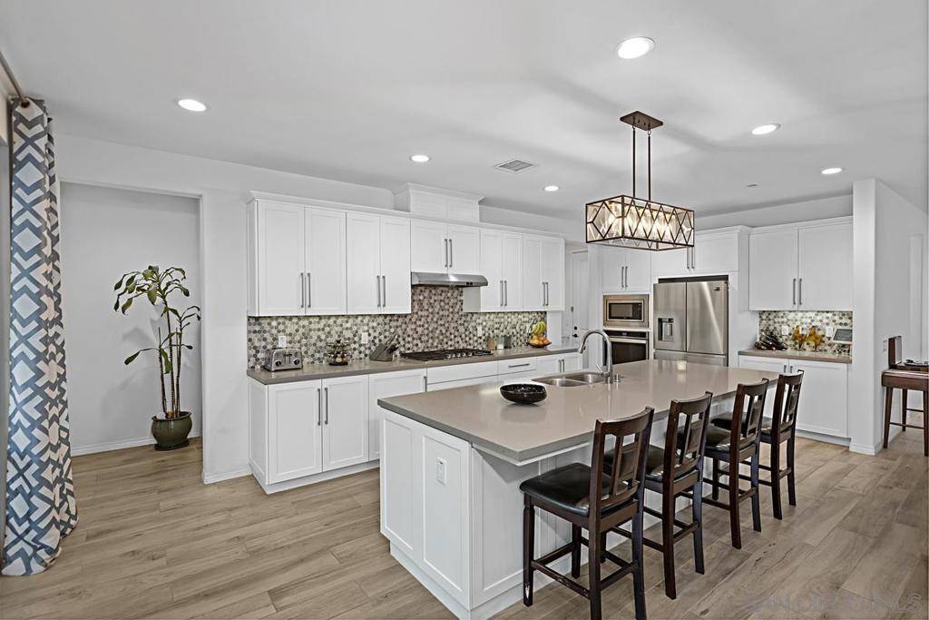 1091 Camino Cantera S Chula Vista, CA 91913