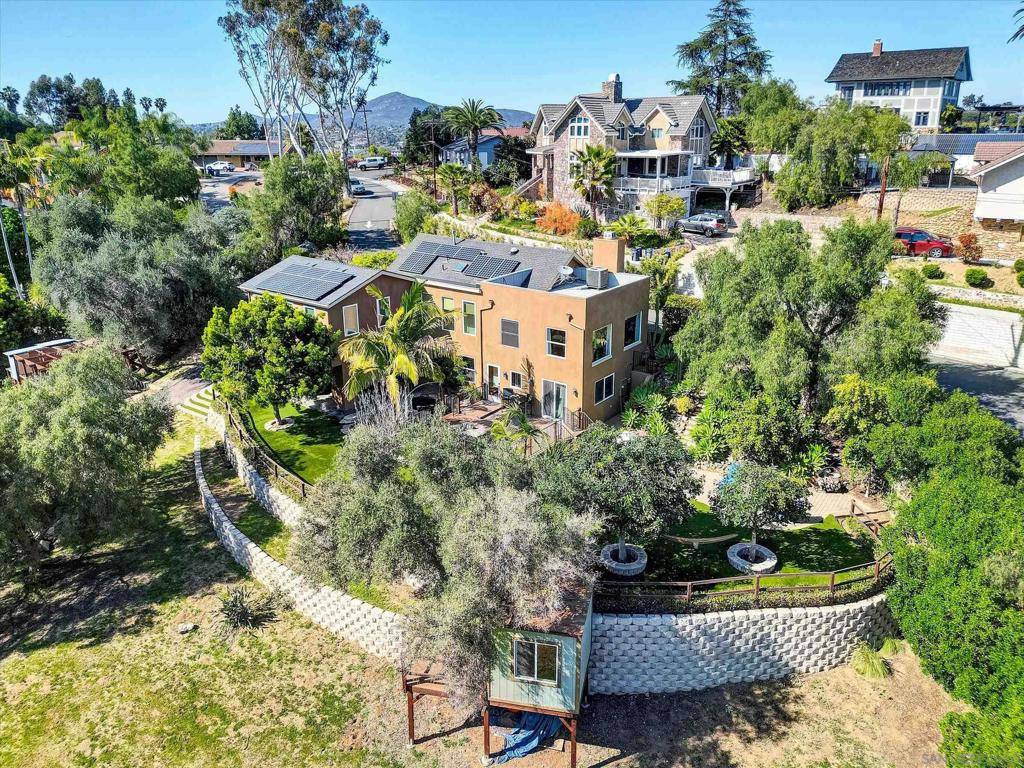 La Mesa, CA 91941,4359 Date Ave