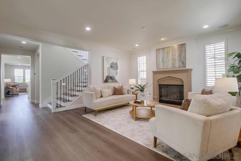 Carlsbad, CA 92009,3515 CAMINO CEREZA