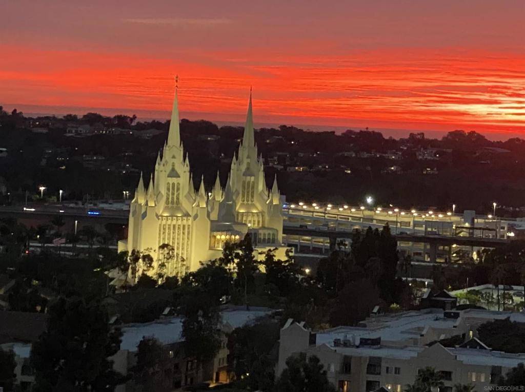 San Diego, CA 92122,3890 Nobel Dr. ##1604