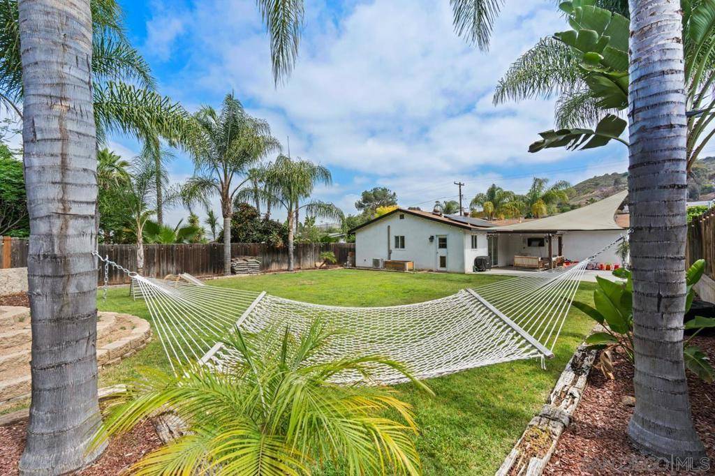 Santee, CA 92071,9126 Heatherdale St