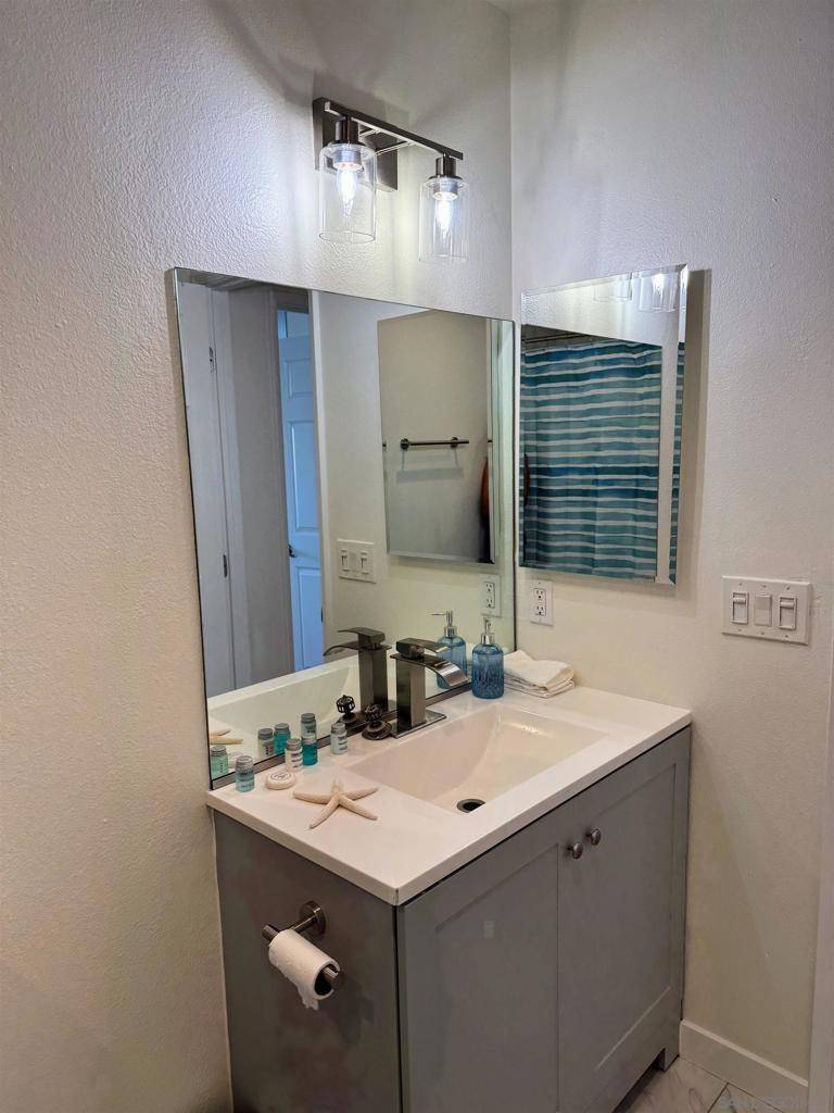 173 Palm Ave Imperial Beach, CA 91932