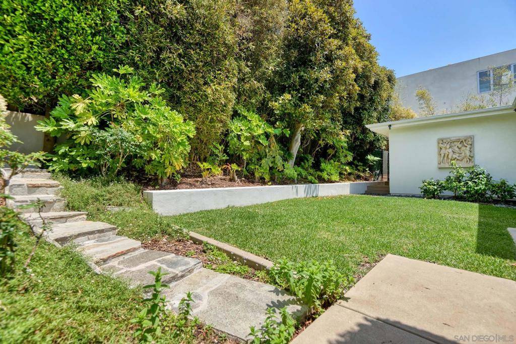 5709 Abalone Pl La Jolla, CA 92037