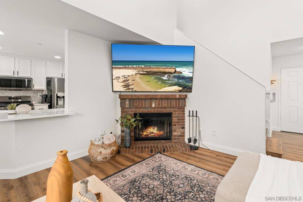 Vista, CA 92081,1625 Magnolia Circle
