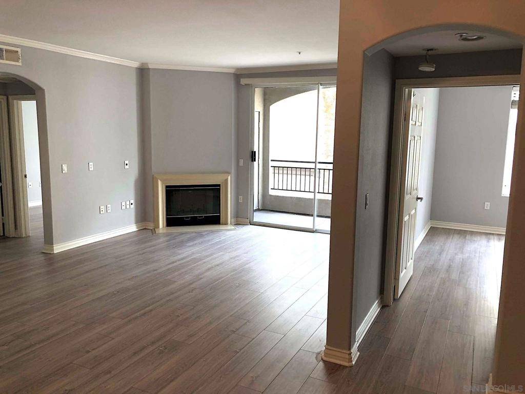 La Jolla, CA 92037,9293 Regents Rd #C307