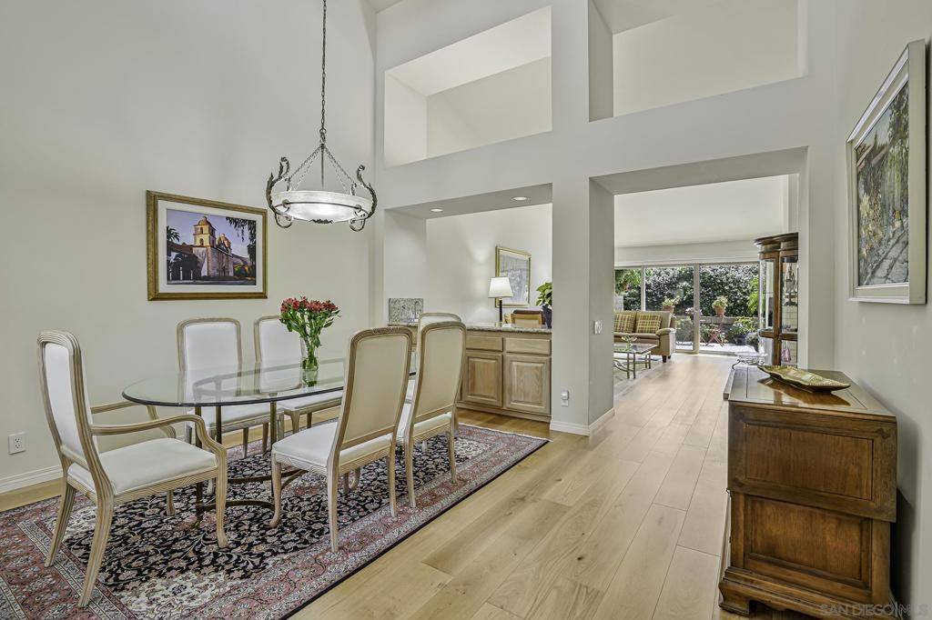 La Jolla, CA 92037,6375 Via Cabrera