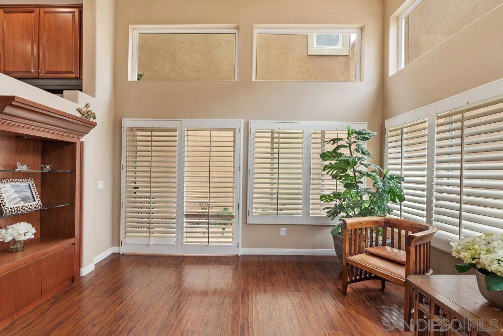San Diego, CA 92130,12674 Carmel Country Rd #34