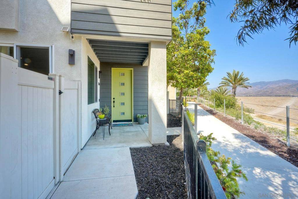 Chula Vista, CA 91915,2056 Callisto Terrace