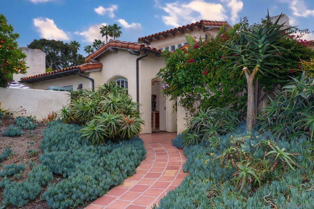 Rancho Santa Fe, CA 92067,6166 El Tordo
