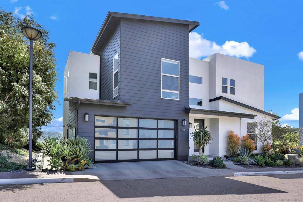 San Diego, CA 92121,5988 Shaw Lopez Row