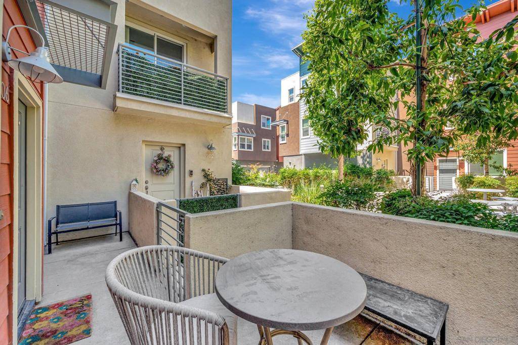 Escondido, CA 92025,316 Antoni Glen #906