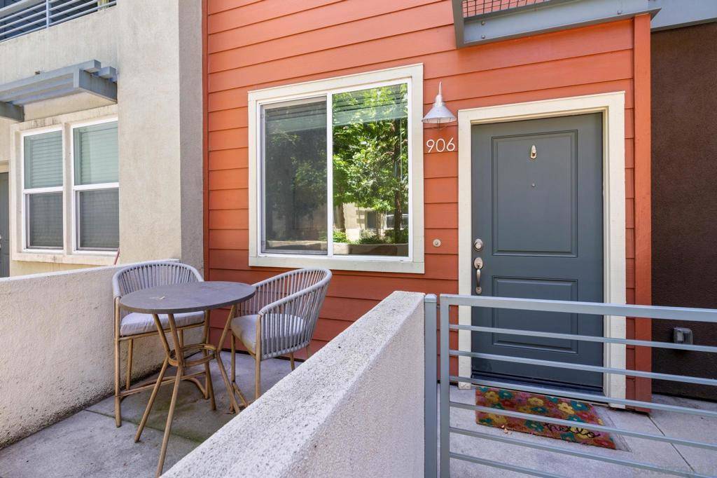 Escondido, CA 92025,316 Antoni Glen #906